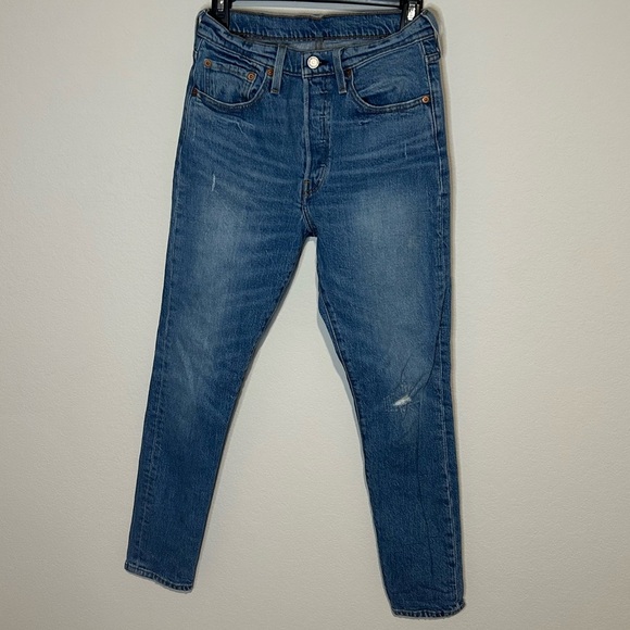 Levi's Women's Blue Jeans - Picture 2 of 8